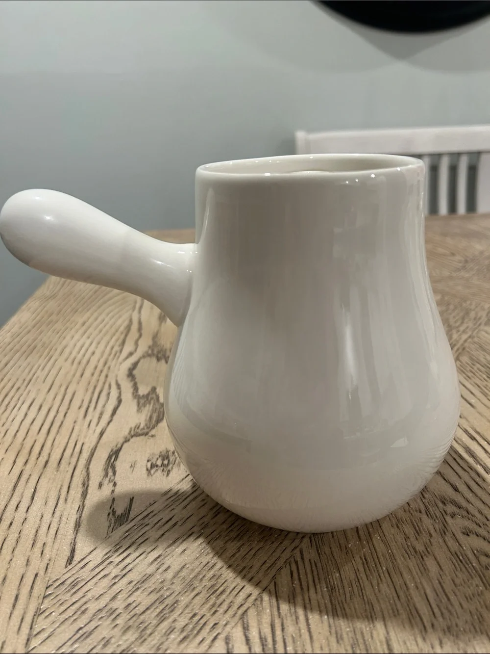 Williams Sonoma White Ceramic 'Hot Chocolate' Pourer
